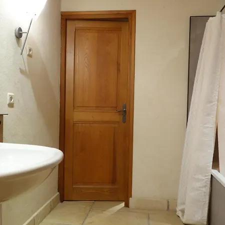 Bed and breakfast La Vallombreuse 3*